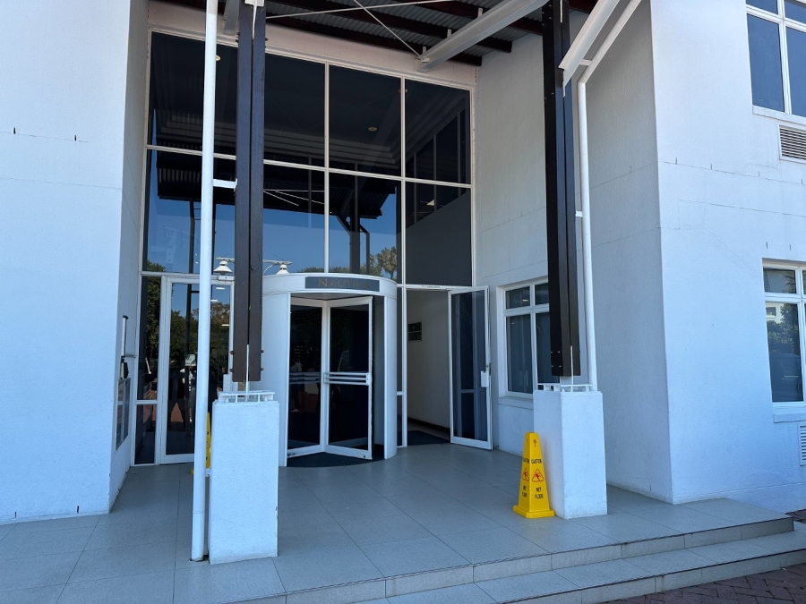 To Let commercial Property for Rent in Mouille Point Western Cape